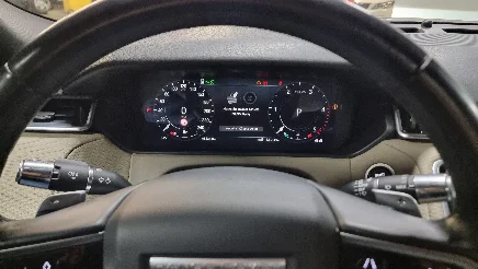 Land Rover Velar photo-17